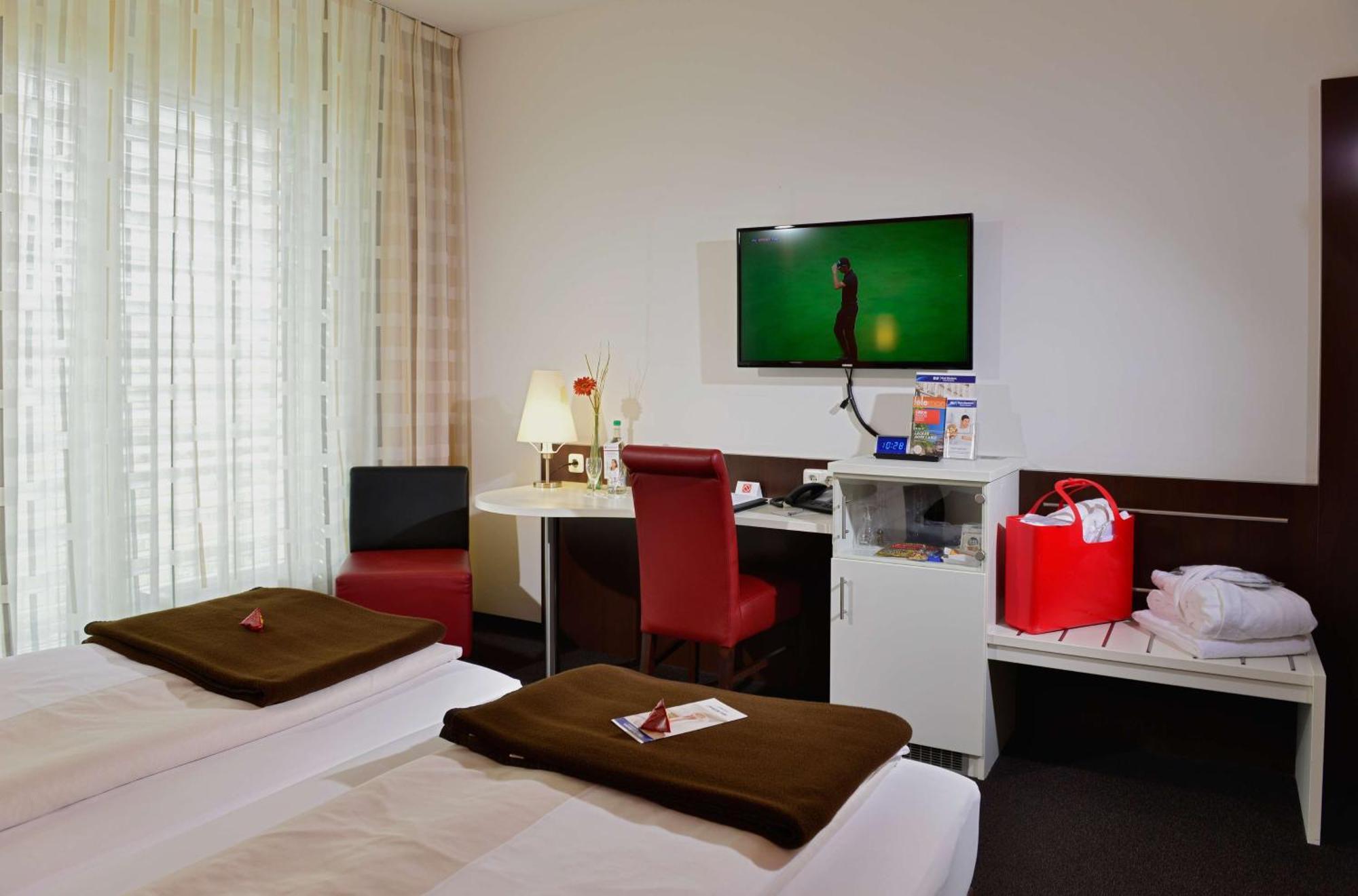 Best Western Plus Konrad Zuse Hotel Hünfeld エクステリア 写真