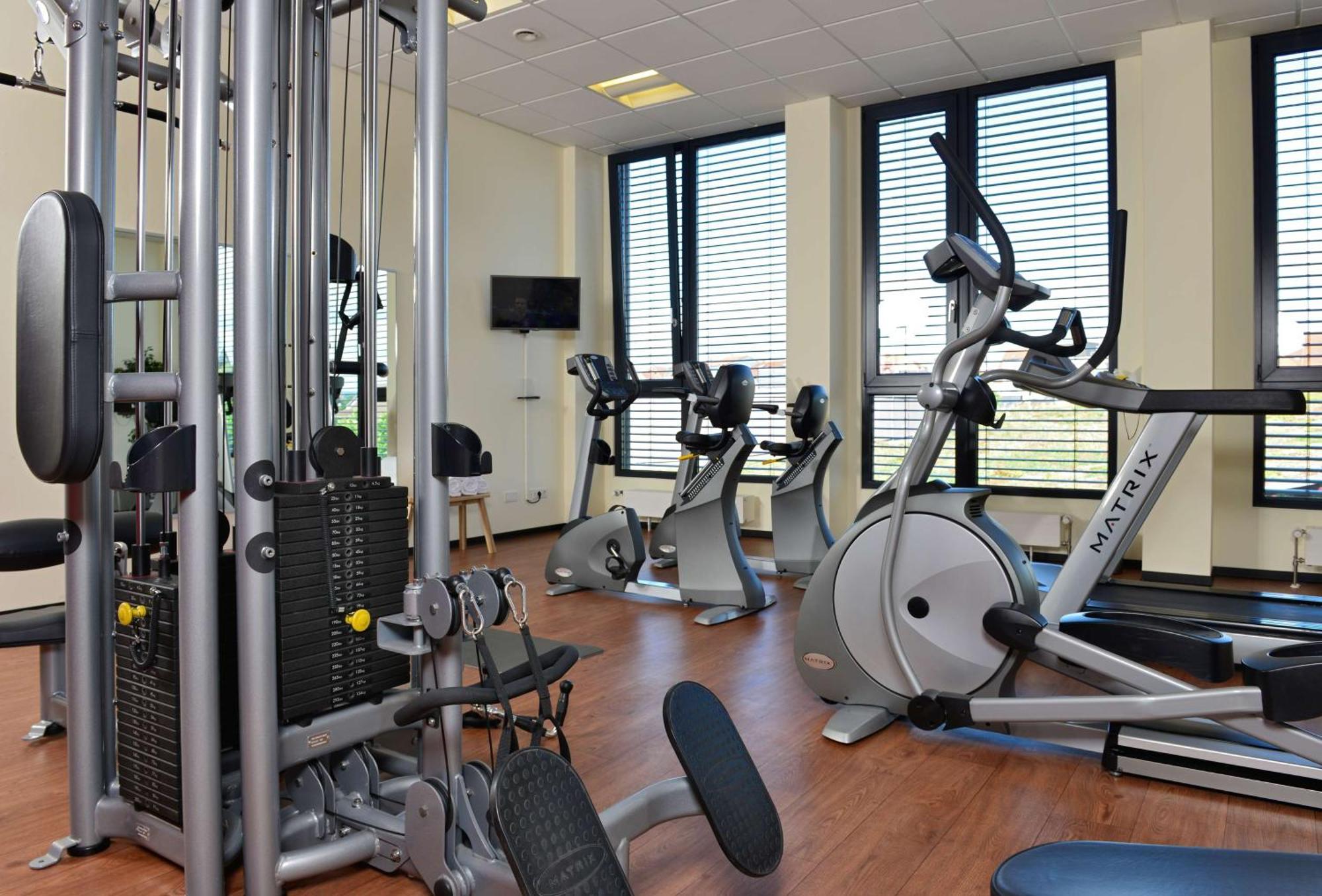 Best Western Plus Konrad Zuse Hotel Hünfeld エクステリア 写真